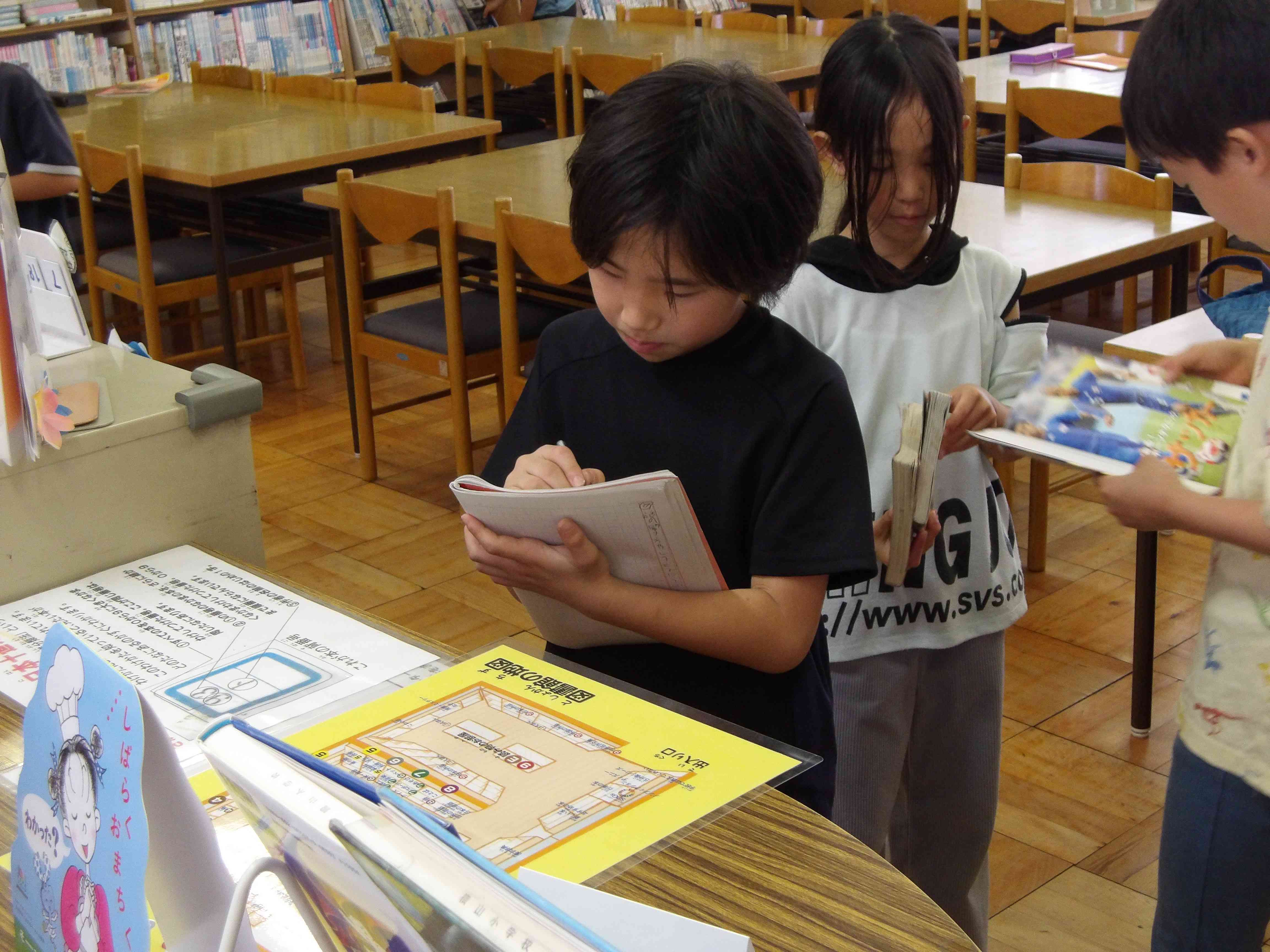 図書館たんていだん４